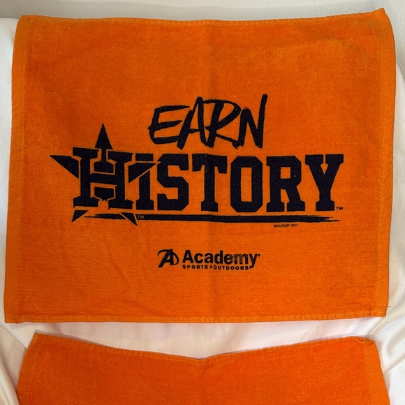 Astros 2017 Earn History Rally Towel  Academy Sports & Outdoors - Picture 1 of 5